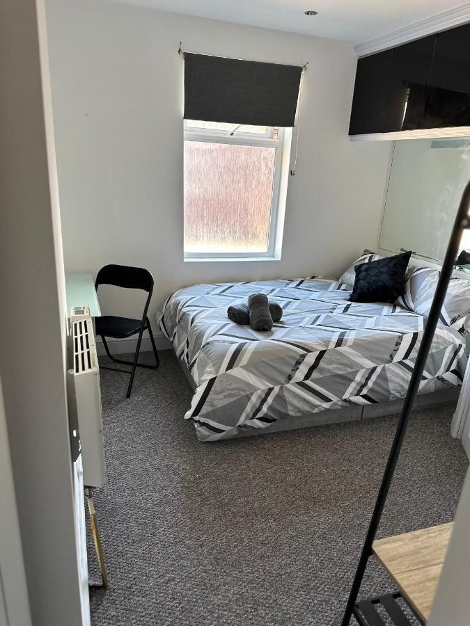 Tiye Estates Short Stay Stoke-on-Trent Εξωτερικό φωτογραφία